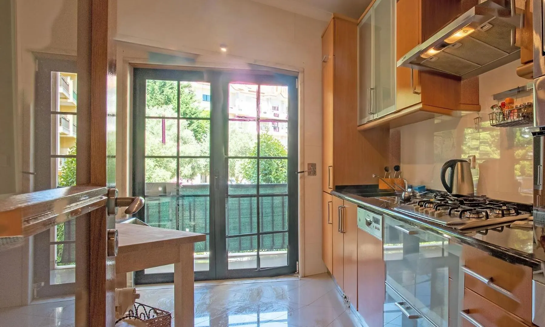 Studio Fuer 5 Personenund 1 Kind In Carcavelos, Regiao De Lisboa Costa Do Estoril Carcavelos  Apartment Carcavelos (Lisbon)